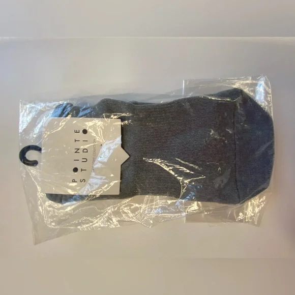 Pointe Studio Union Full-Foot Grip Socks, Pilates Barre & Yoga Socks S/M (5-7.5) - Picture 6 of 9